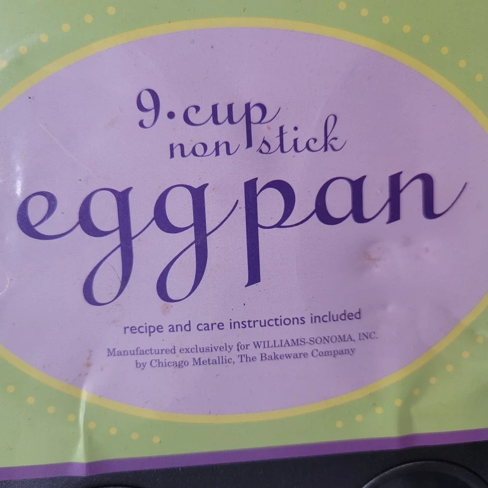 Williams-Sonoma Non Stick Easter Egg Cake Pan/Mold 9-Cup Non-Stick RARE & SEALED